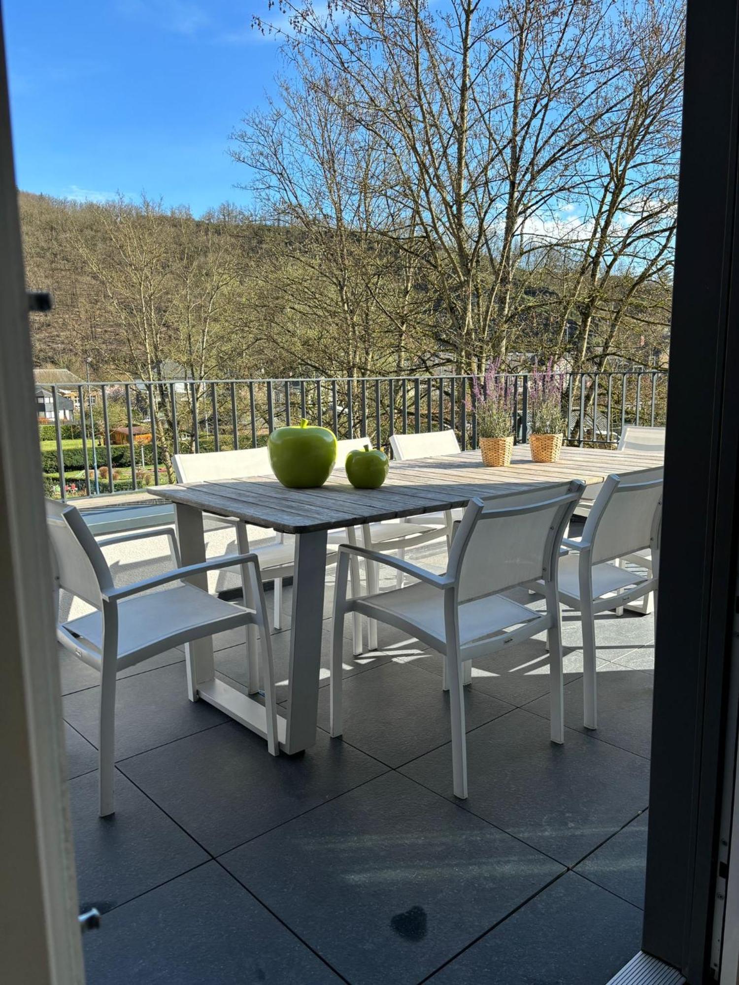 Cedrien Met Terras Appartement
